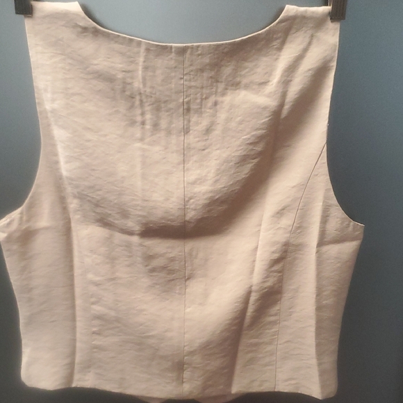 Madewell Women's Cream Vest - Picture 4 of 4